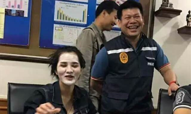 泰国“分尸案”女嫌犯被捕仍不忘打扮3.jpg