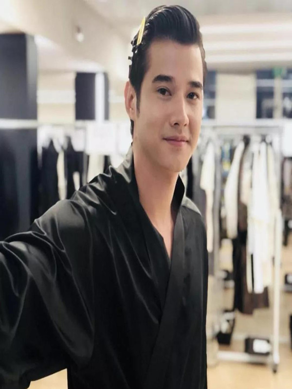 泰国男星马里奥亮相米兰时装周走秀，和王俊凯喜同框9.jpg