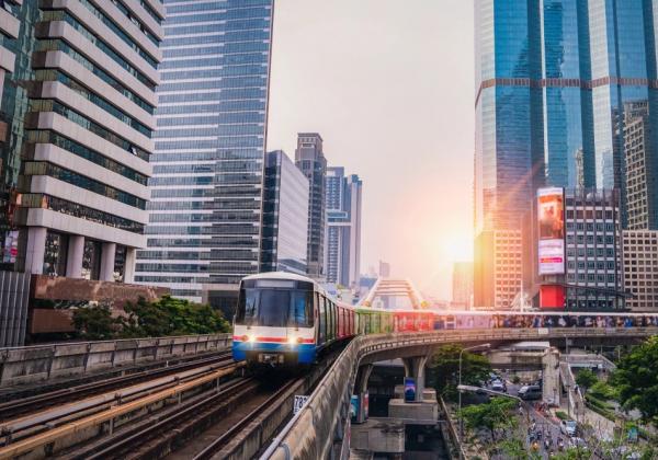 泰国消费者委员会支持地铁20泰铢的票价，以扩大交通