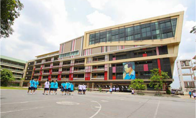 santiwi 学校.png