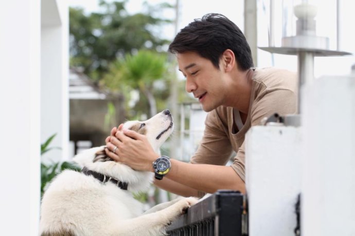 泰国买房让泰国男神pong成为你的邻居