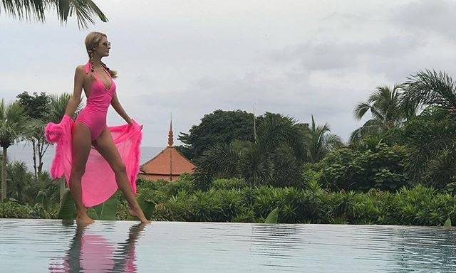 著名女星帕丽斯·希尔顿赴泰度假，大赞泰国犹如天堂！.jpg