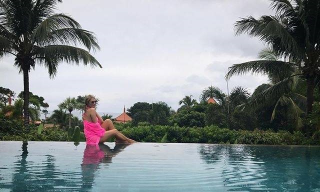 著名女星帕丽斯·希尔顿赴泰度假，大赞泰国犹如天堂！1.jpg