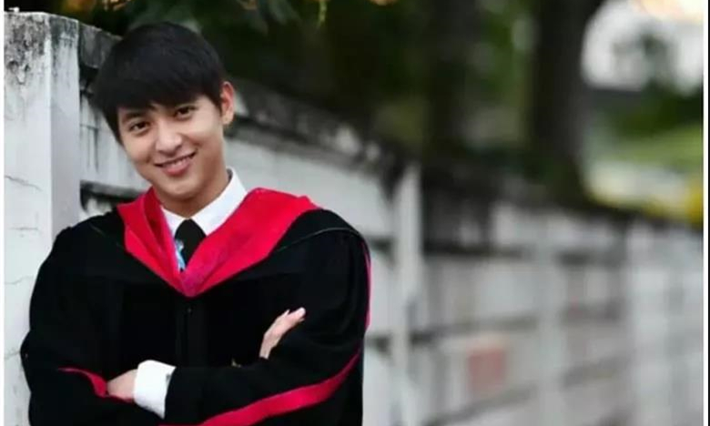 泰国男星james jirayu兰实大学参加毕业典礼，校园已被粉丝攻占！5.jpg