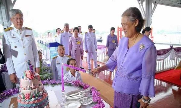 泰国诗琳通公主63岁华诞，放生59万条鱼做功德