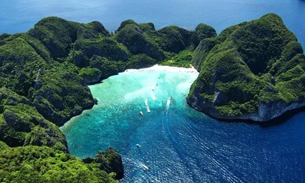 6月1日起泰国观光胜地玛雅湾将关闭四个月.jpg