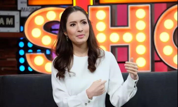 和老公分居2年，泰国女星Aff访谈节目袒露心声5.jpg