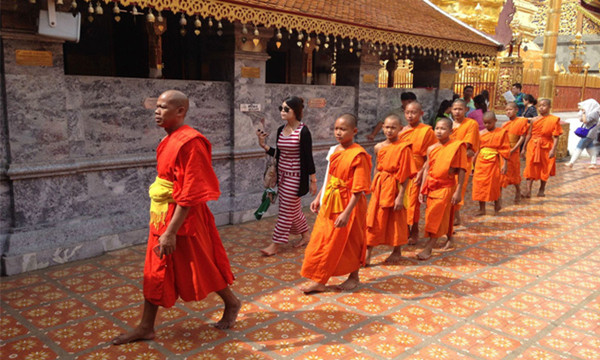 去泰国旅游需要注意哪些寺庙礼仪.jpg