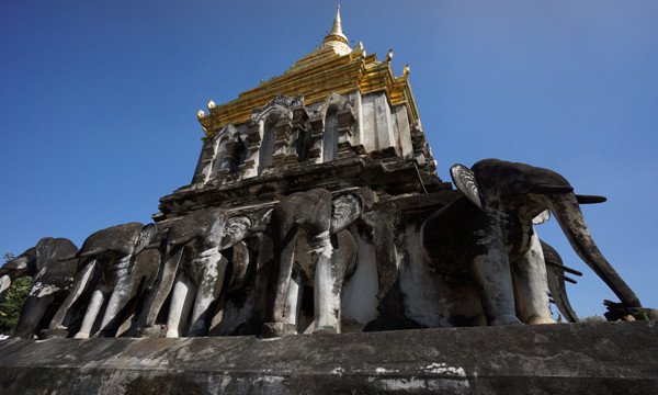 赴泰国旅游，哪些寺庙值得一去？7.jpg