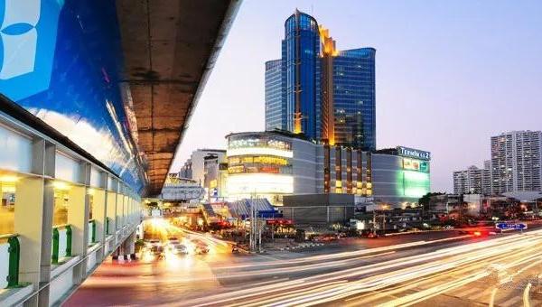 著名购物中心Terminal 21所在地，曼谷市中心潜力最大的区域之一