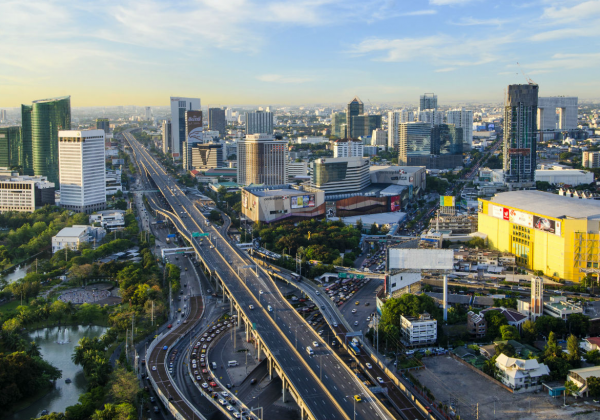 为什么在曼谷买房要买地铁边？看看这个就知道