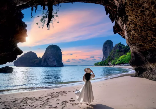 泰国今年前7个月的旅游收入超过1万亿泰铢